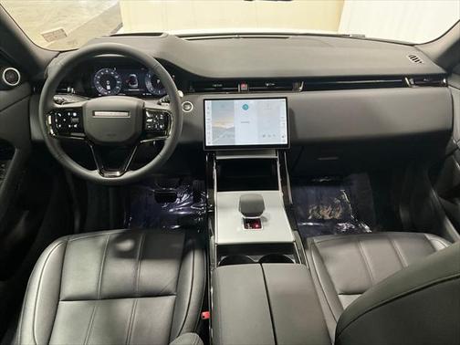 2025 Land Rover Range Rover Evoque Core S