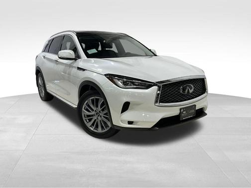 2024 INFINITI QX50 Luxe