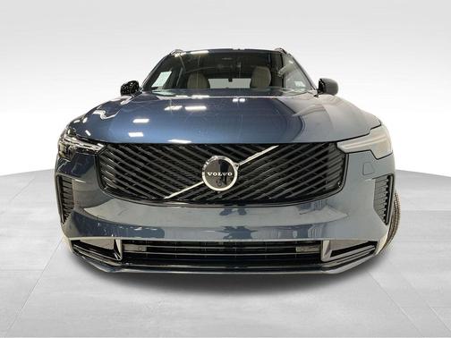 2026 Volvo XC90 Ultra Dark Theme, B6 AWD Gas (mild hybrid), Gasoline, 7 Seats