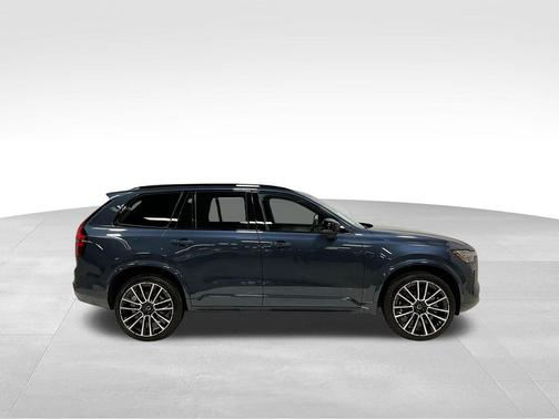 2026 Volvo XC90 Ultra Dark Theme, B6 AWD Gas (mild hybrid), Gasoline, 7 Seats