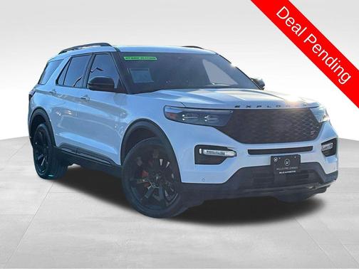 Star White Metallic Tri-Coat 2023 Ford Explorer ST
