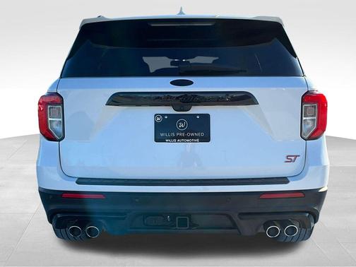 Star White Metallic Tri-Coat 2023 Ford Explorer ST