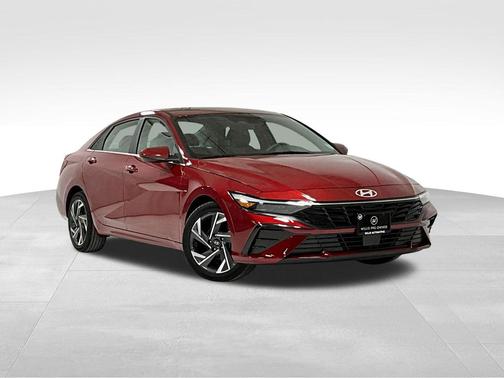 2025 Hyundai ELANTRA SEL