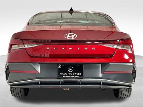 Ultimate Red 2025 Hyundai ELANTRA SEL