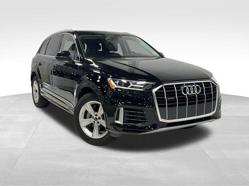 2022 Audi Q7 55 Premium