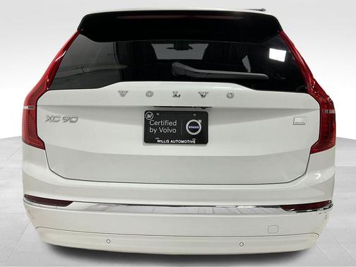 2024 Volvo XC90 Recharge Plug-In Hybrid T8 Ultimate Bright Theme 7-Seater