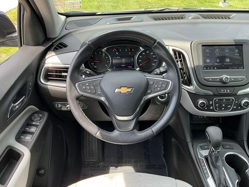 Iron Gray Metallic 2022 Chevrolet Equinox 1LT