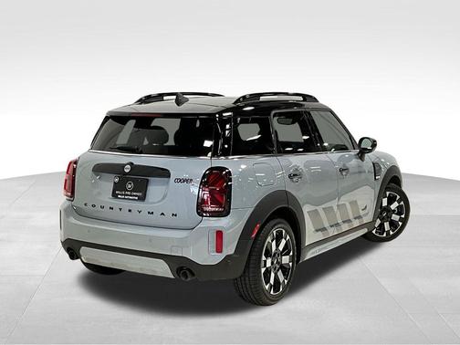 Momentum Grey 2023 MINI Countryman Cooper S ALL4