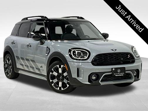 Momentum Grey 2023 MINI Countryman Cooper S ALL4