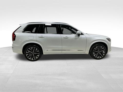 2026 Volvo XC90 Plug-In Hybrid Plus, T8 AWD, Electric/Gasoline, Bright, 7 Seats