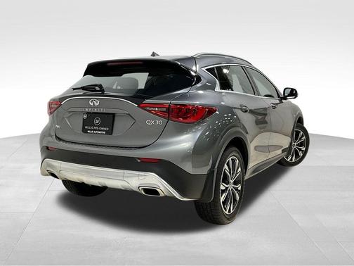 2019 INFINITI QX30 ESSENTIAL