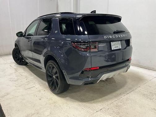 2025 Land Rover Discovery Sport S