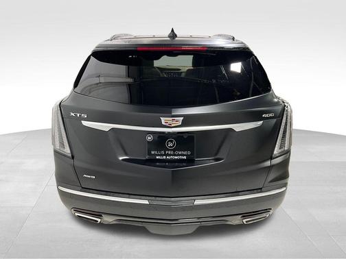 2022 Cadillac XT5 Sport