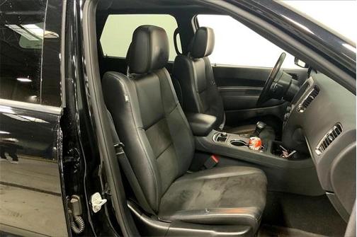 Photo 4 of 5 of 2020 Dodge Durango R/T