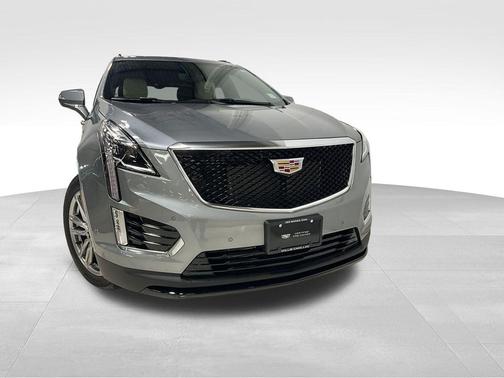 2025 Cadillac XT5 Sport