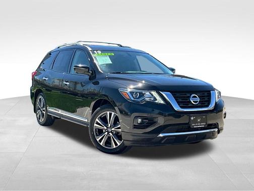 2019 Nissan Pathfinder Platinum