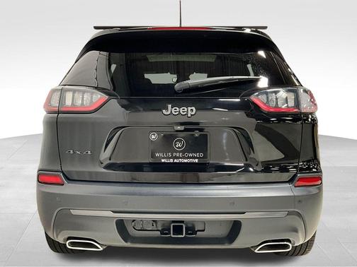 Diamond Black Crystal Pearlcoat 2021 Jeep Cherokee Latitude Lux