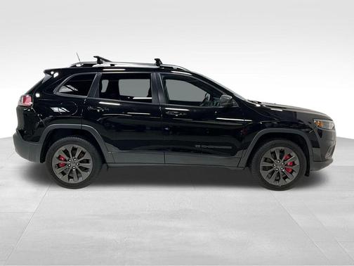 Diamond Black Crystal Pearlcoat 2021 Jeep Cherokee Latitude Lux