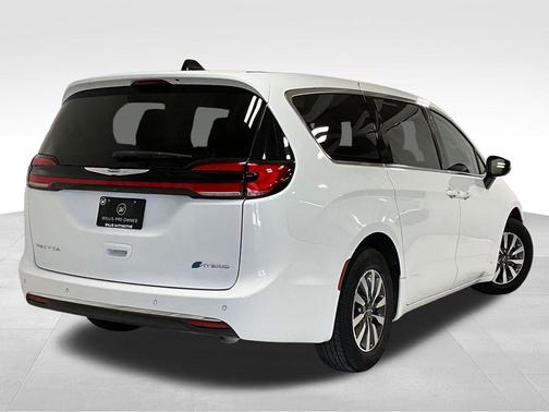 Bright White Clearcoat 2023 Chrysler Pacifica Hybrid Touring L