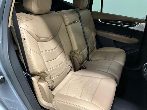 2022 Cadillac XT6 Sport AWD