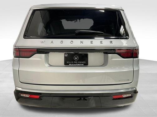 Silver Zynith 2022 Jeep Wagoneer Series III 4x4