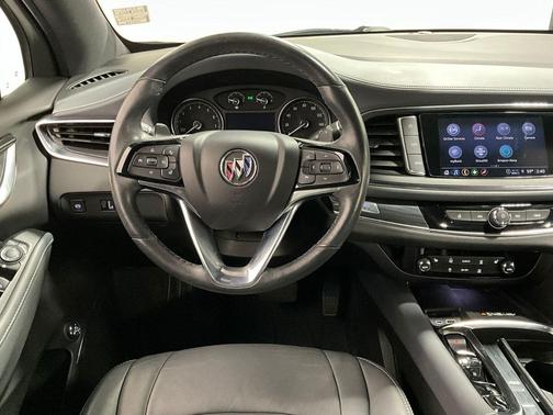 2023 Buick Enclave Essence AWD