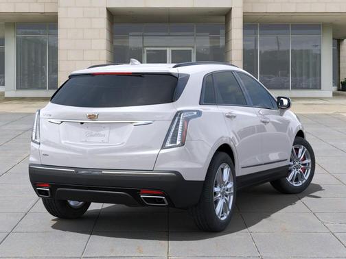2025 Cadillac XT5 Sport
