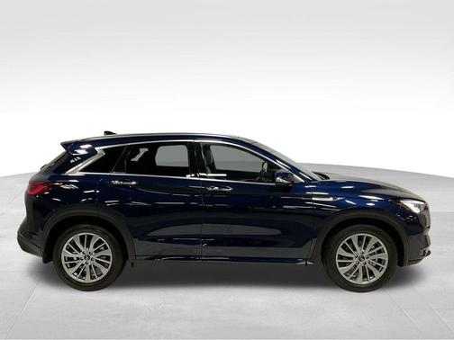 2025 INFINITI QX50 Luxe AWD