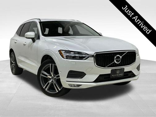 2018 Volvo XC60 T6 Momentum