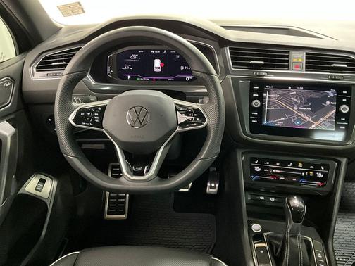 2022 Volkswagen Tiguan 2.0T SEL R-Line 4MOTION