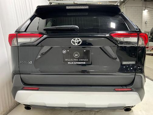 2023 Toyota RAV4 Adventure