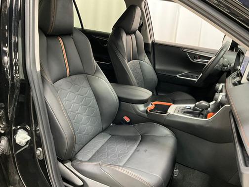 2023 Toyota RAV4 Adventure