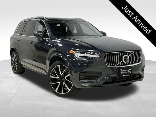 Savile Grey Metallic 2022 Volvo XC90 T6 Momentum