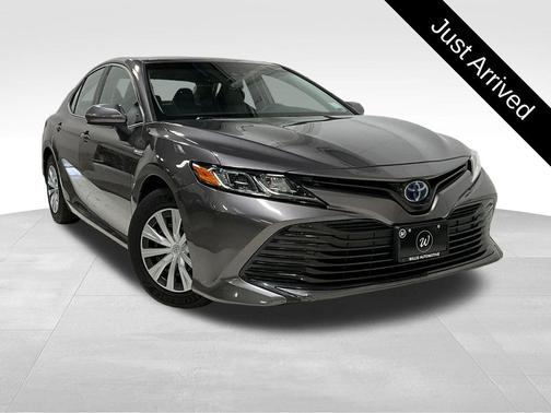 2018 Toyota Camry Hybrid LE