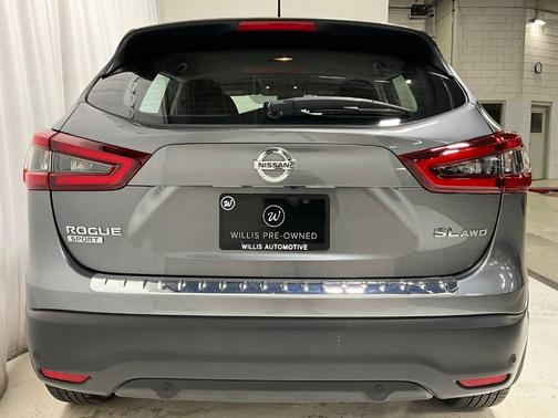 2022 Nissan Rogue Sport SL