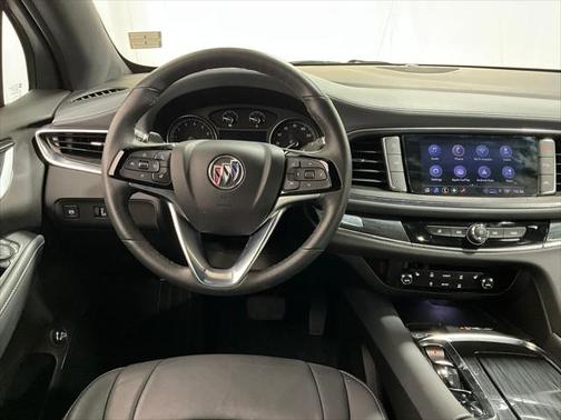 2023 Buick Enclave Essence AWD
