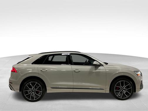 2023 Audi Q8 55 Premium Plus