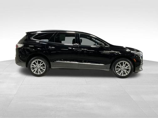 2024 Buick Enclave Essence AWD