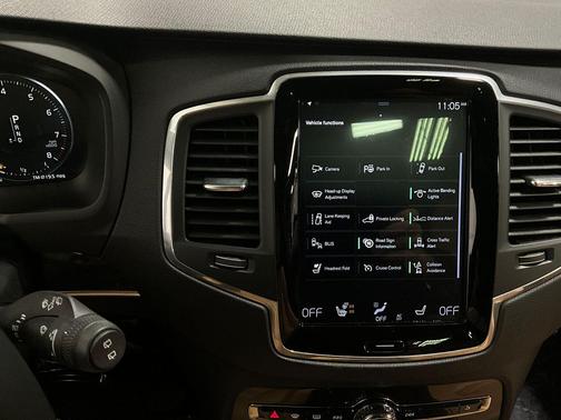 2019 Volvo XC90 T6 Momentum