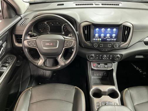 2022 GMC Terrain AT4
