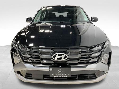 Phantom Black 2025 Hyundai TUCSON SE