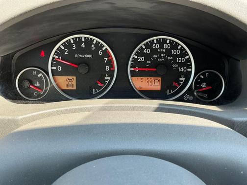 2014 Nissan Frontier SL