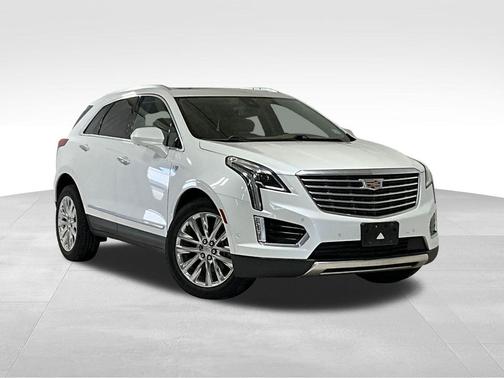 Crystal White Tricoat 2018 Cadillac XT5 Platinum