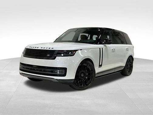 2025 Land Rover Range Rover P400 SE 7 Seat