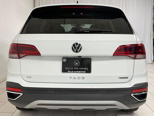 2023 Volkswagen Taos 1.5T SE