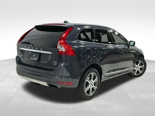 Savile Gray Metallic 2014 Volvo XC60 T6 R-Design