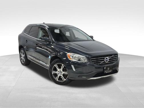 Savile Gray Metallic 2014 Volvo XC60 T6 R-Design