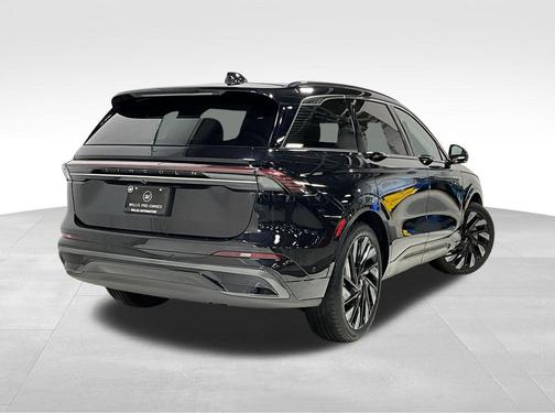 Infinite Black Metallic Clearcoat 2024 Lincoln Nautilus Black Label