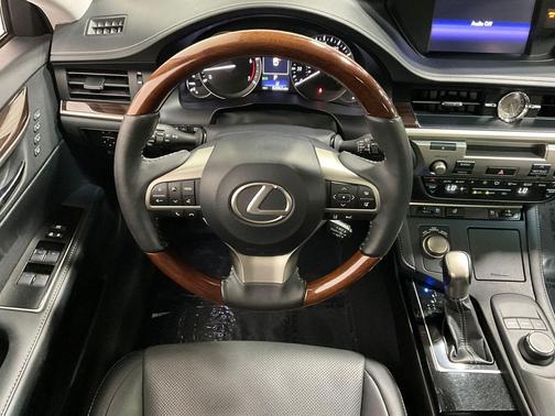 2018 Lexus ES 350 Base