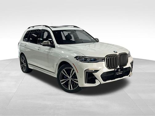 Alpine White 2022 BMW X7 M50i